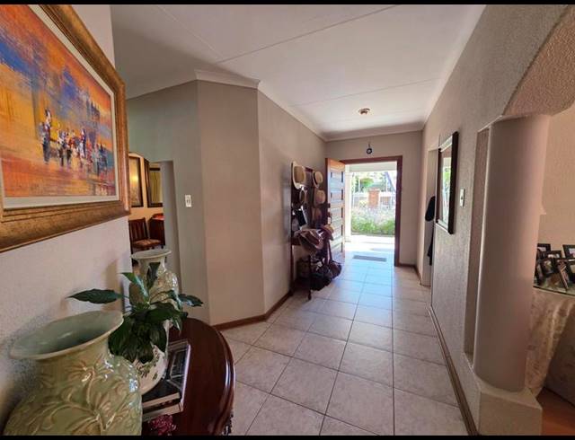 4 BEDROOM HOUSE FOR SALE IN SUNWARD PARK